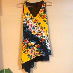 Zac and Rachel Asymmetrical Hem Top